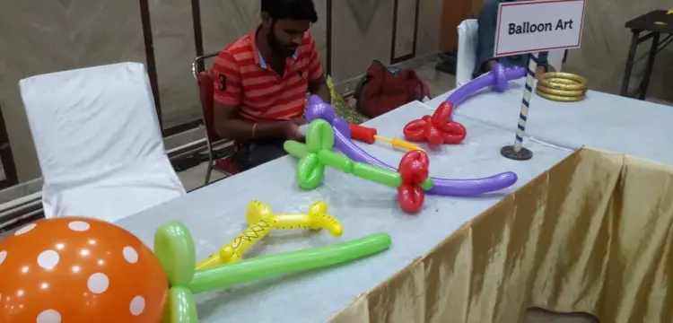 Balloon Twisting Gurgaon