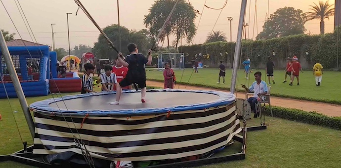 bungee trampoline jumping on rent