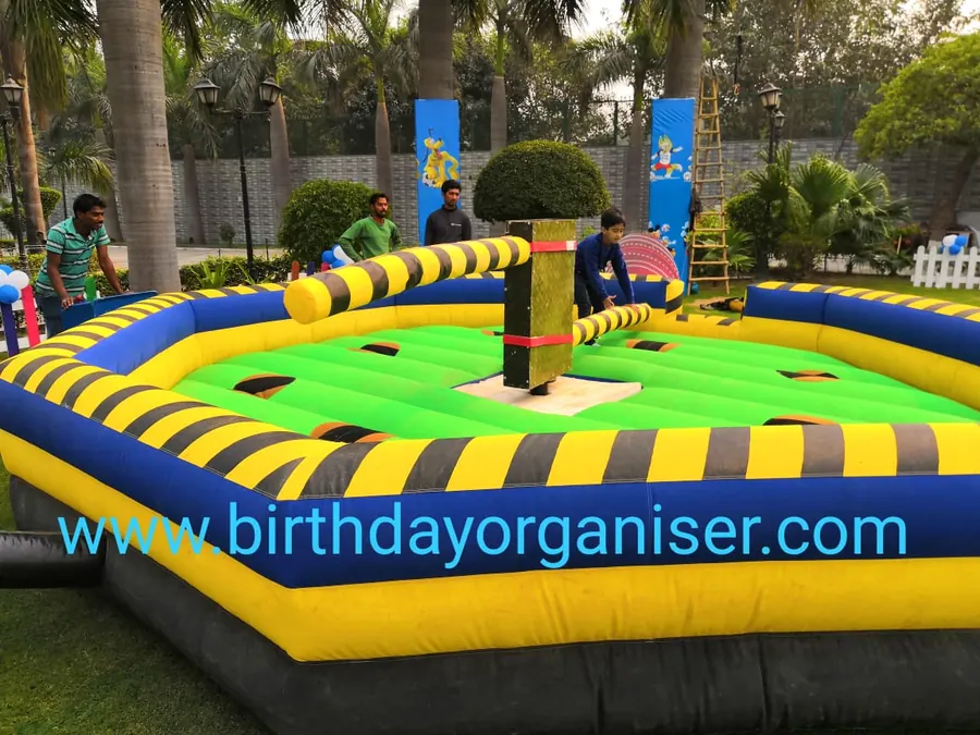 Guests enjoying meltdown game during a Goa celebration