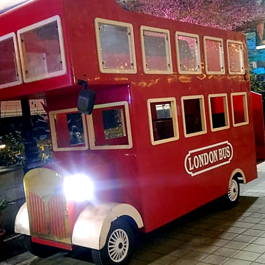 London bus ride attraction for Mumbai events London bus ride attraction for Mumbai events