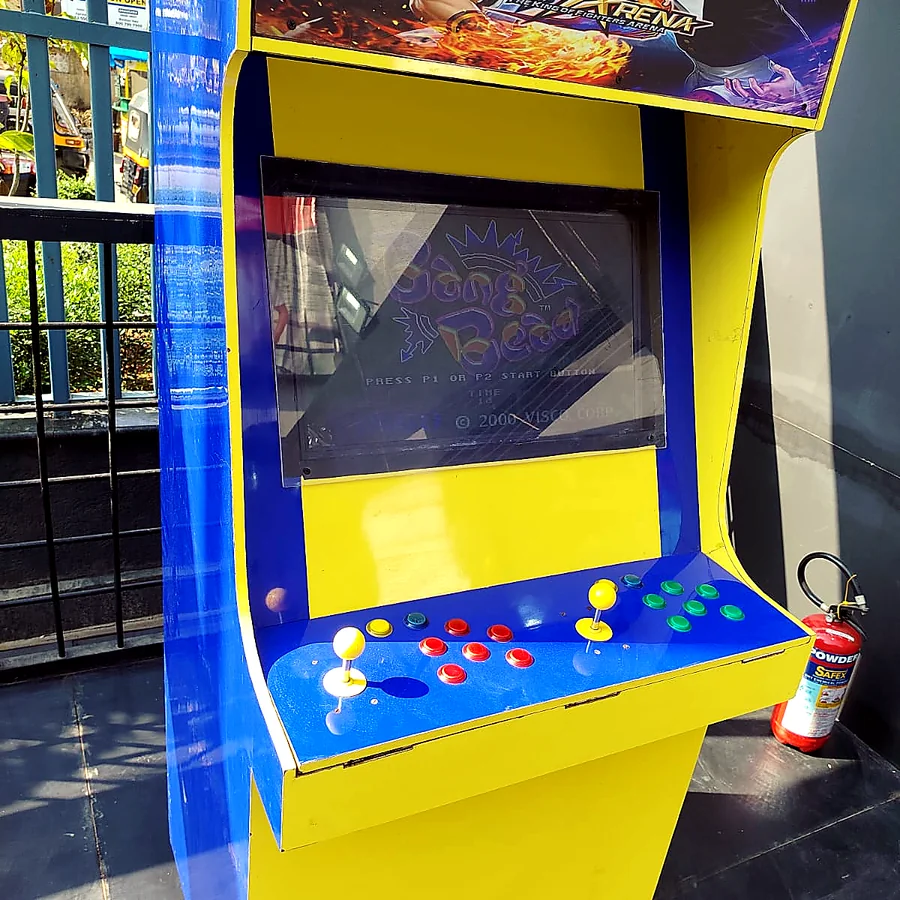 Taken arcade game cabinet Taken arcade game cabinet