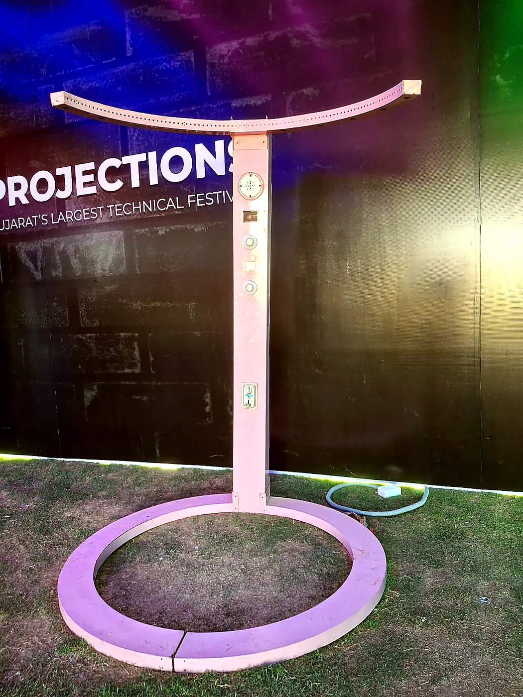 Catch the stick reaction game rental in Mumbai
