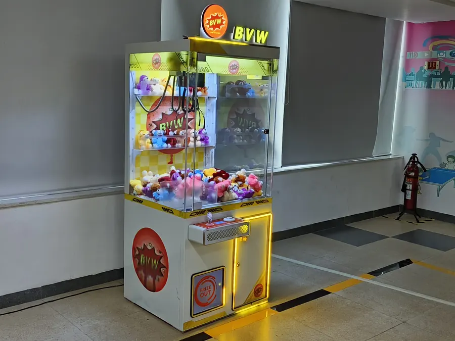 Close view of toy claw machine arranged at a Delhi venue