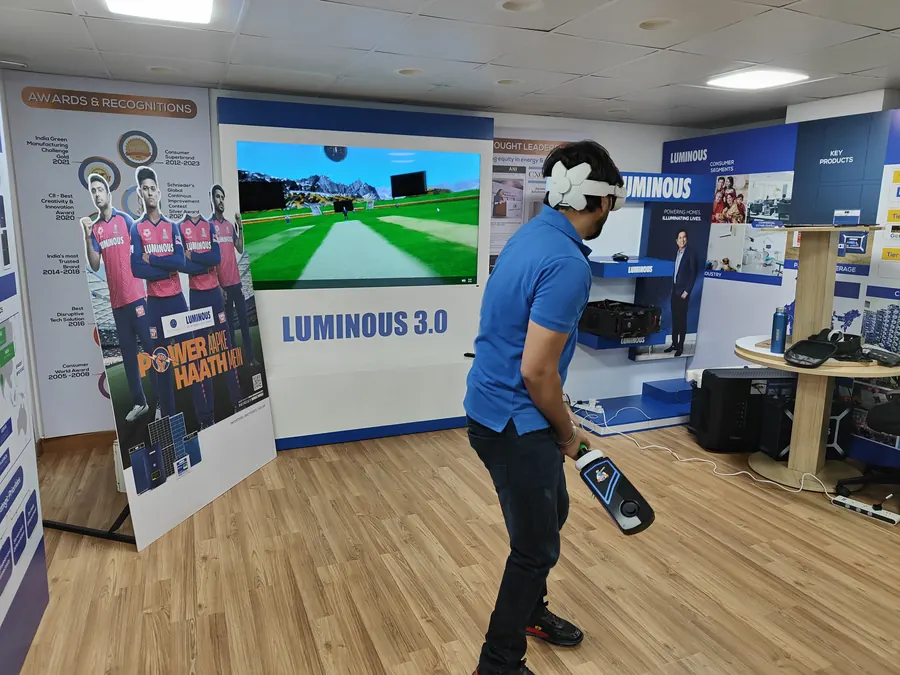 Guests enjoying vr games during a Goa celebration