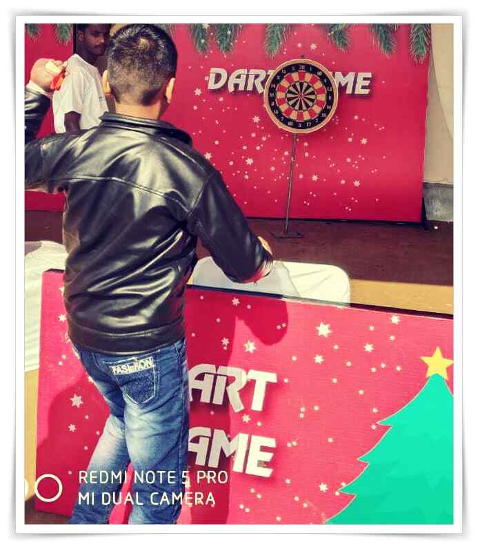 dart game, darts, dart board, magnetic dart board, throwing darts game, children's dart board, Gurgaon event games rental