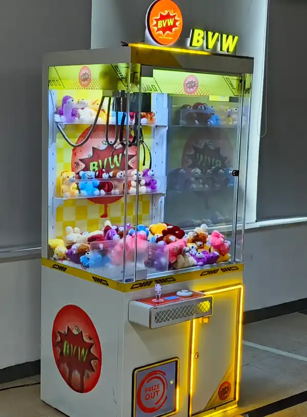 toy claw machine, toy claw game