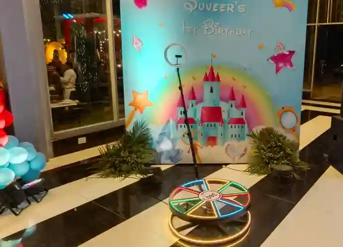 360 selfie booth, 360 photo booth, 360 photo booth rental Gurgaon, rent 360 selfie booth, event photo booth rental, interactive photo booth, 360-degree photo booth rental