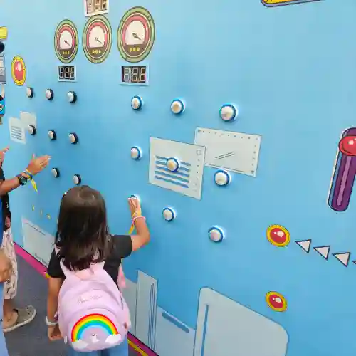 party games, big party games, party games, party games rental Gurgaon, fun games for parties, corporate event games, wedding party games, birthday party games, trade fair games, college event games, school event games